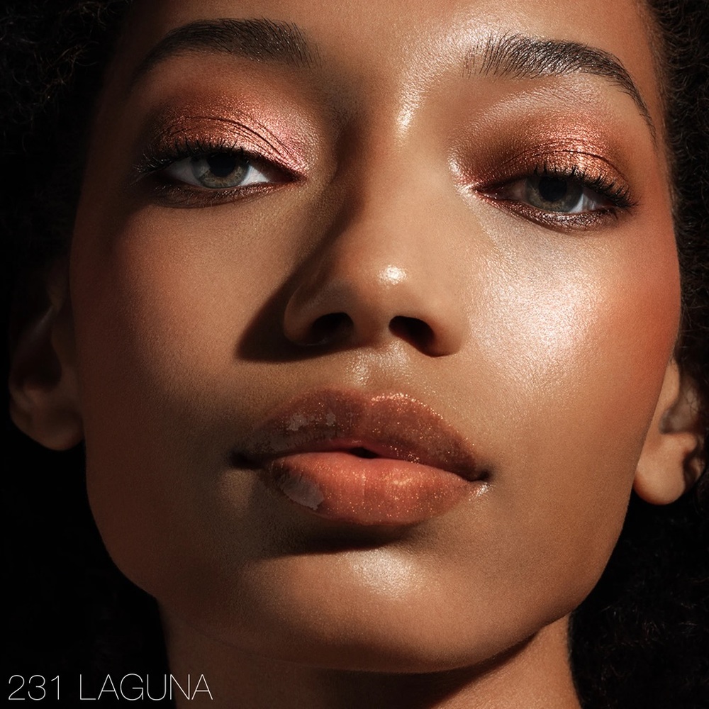 NARS ‘LAGUNA’ HOT ESCAPE AFTERGLOW LIP OIL - Picture 4 of 10